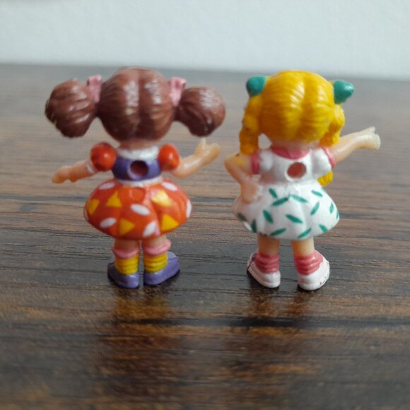 4/$20 Lot Of 2 90s Mannix Mini Play Friends Doll Snap On Jewelry Figure Toy Vtg - Picture 3 of 3